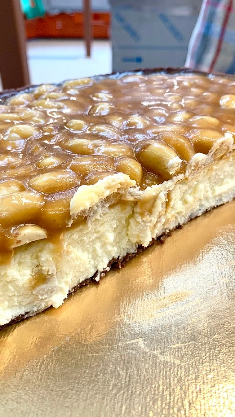 Чизкейк "Сникерс", 1 кг. фото 2